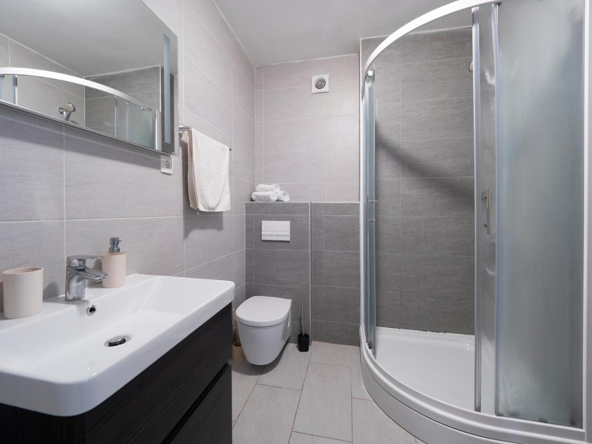 Family Three Bedroom Apartment Brando Budva Exterior foto